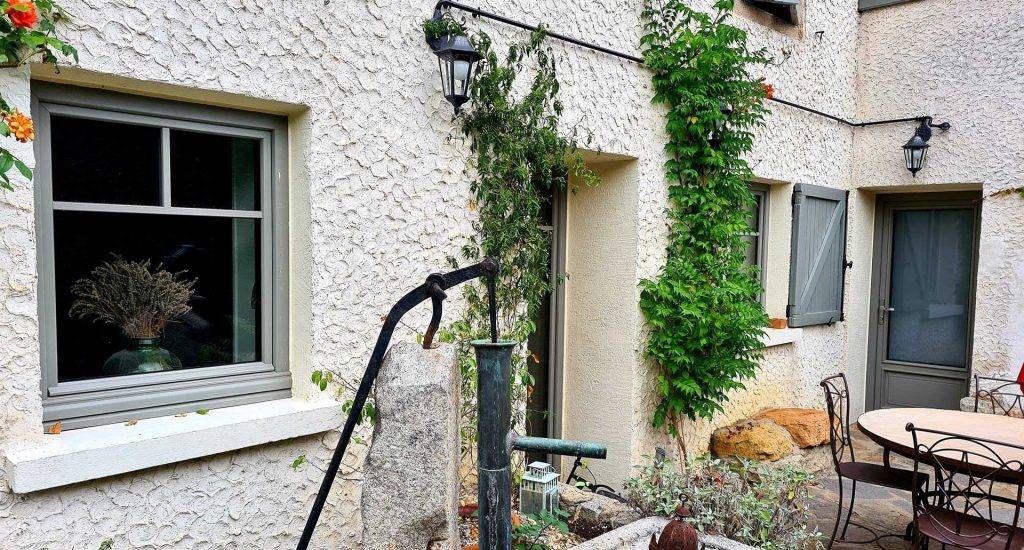 FENETRES PVC RAL 7023 GRIS ORLIENAS 69