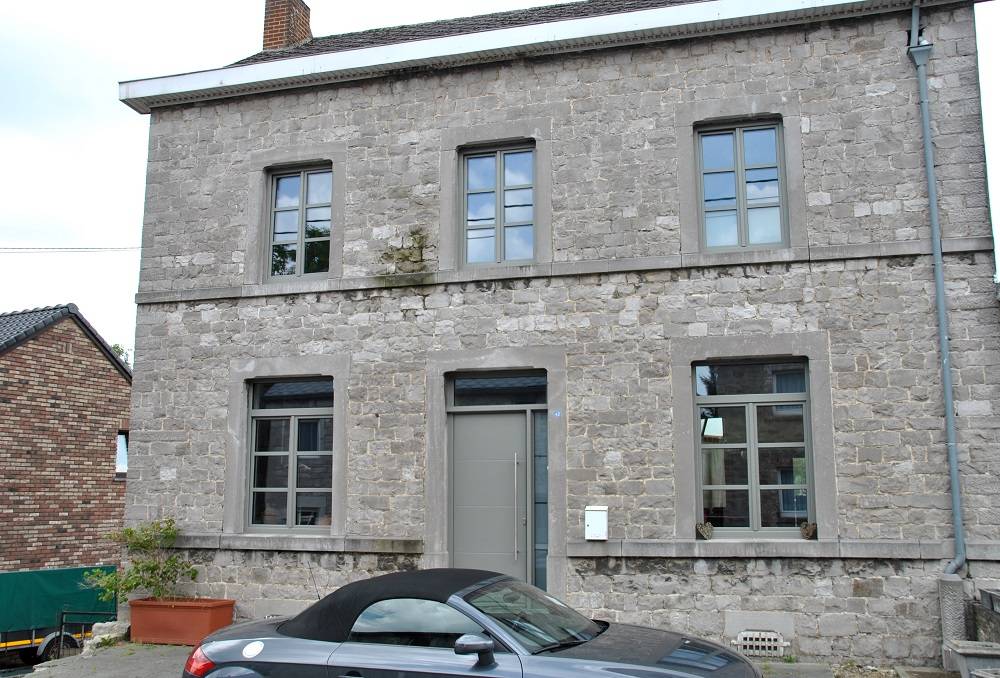 Installer porte d entrée aluminium Feyzin banlieue lyonnaise