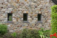 Remplacer ses fenêtres en bois par de l’aluminium à Chuzelles en Isère (38)